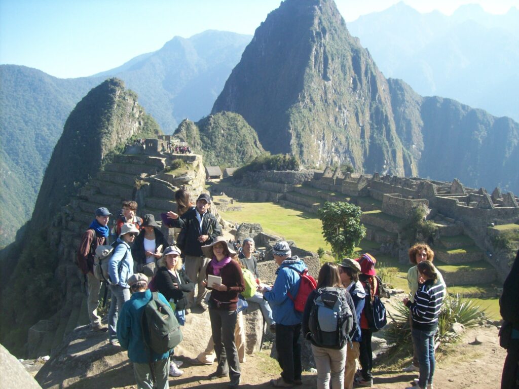 Descubre la Magia de Machu Picchu: Un Viaje a la Historia  de esta maravilla Incaica